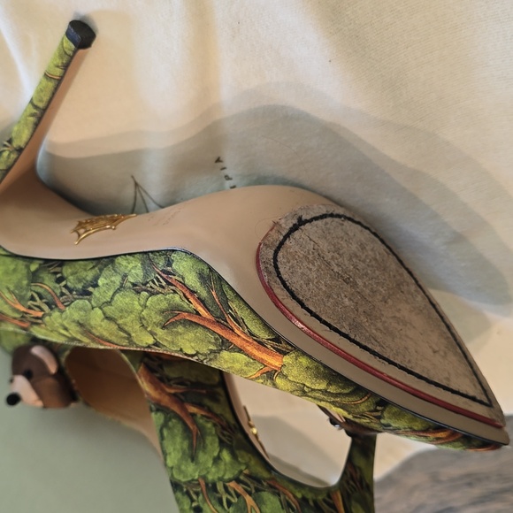 Vintage Limited Edition Charlotte Olympia "Bear Necessities" Heels. Size… - Picture 6 of 16